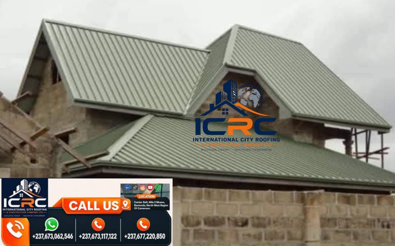 Luxury Duplex Framing, Stone Cladding & Roofing